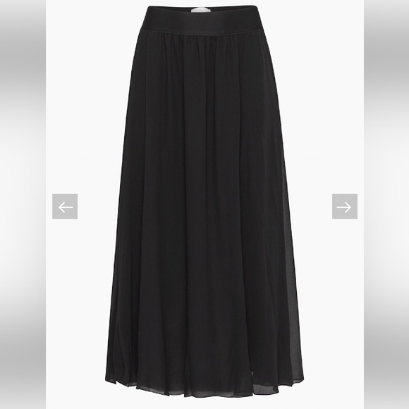 Aritzia Dresses & Skirts - Aritzia Wilfred Black Centrepiece Maxi Skirt